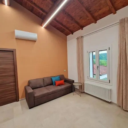 Ombra Appartement Pontassieve